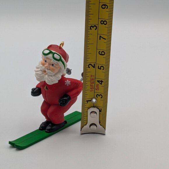 Hallmark Keepsake Hot Dogger 1987, Santa Skiing Vintage Christmas Ornament - Picture 10 of 11